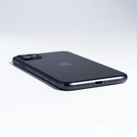 Apple iPhone 11 64Gb Black mistermac