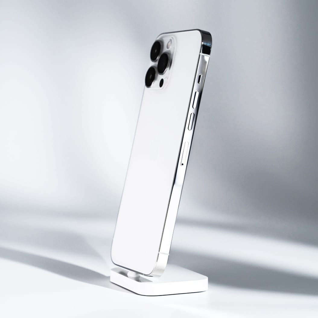 iPhone 13 Pro Max Silver mistermac